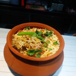 VEG MUTKA BIRYANI