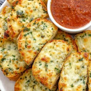 GARLIC BREAD (CHEESE)