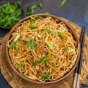 HAKKA NOODLES (VEG)